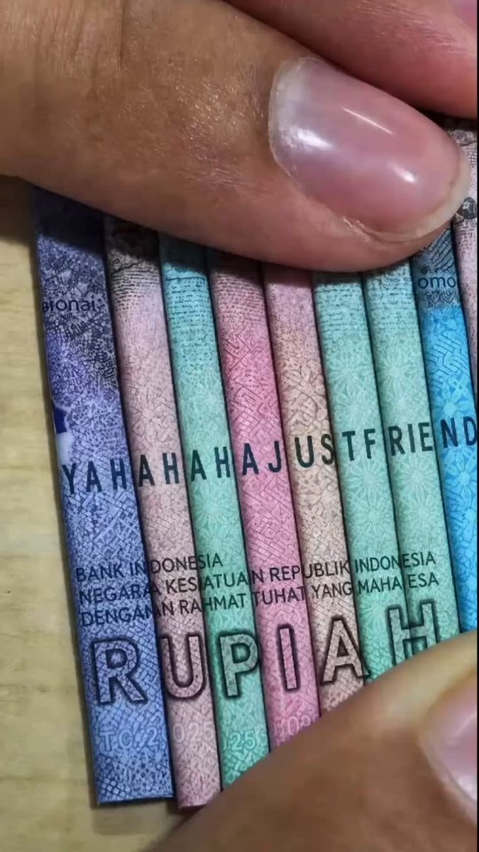 sultanmenteng's tweet photo. @TamagoPost * SEMOGA ENGGAK TELAT
BISMILLAH SAYA AKAN LAWAN. salah. MAJU.

Reza (Lee Junyoung) 1997. https://t.co/vMmyHblIw4