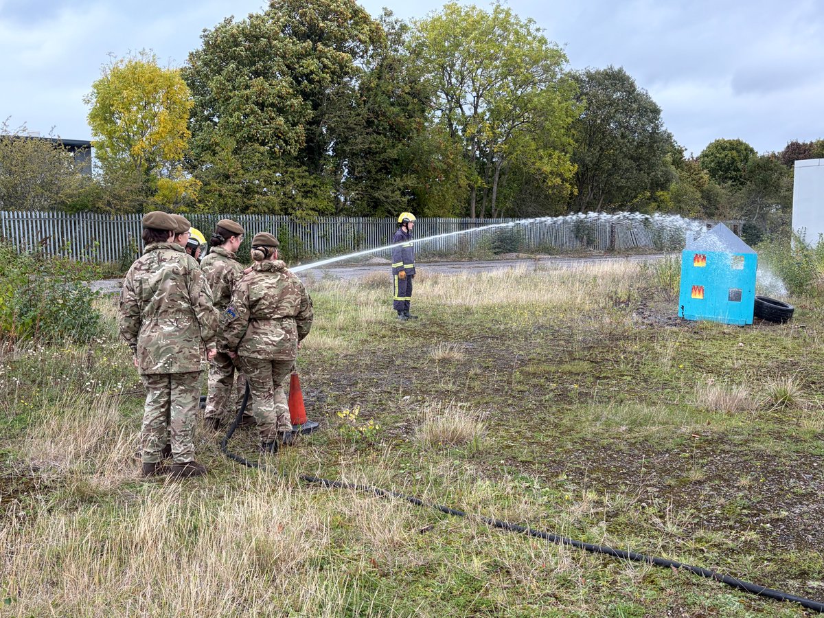 CumbriaFire's tweet photo. @UKFireCadets from Cumbria joined dozens of their peers from @armycadetsuk and St John Ambulance Cadets for a joint open day to celebrate the first ever #NationalCadetsWeek! https://t.co/ftugC8YS7p