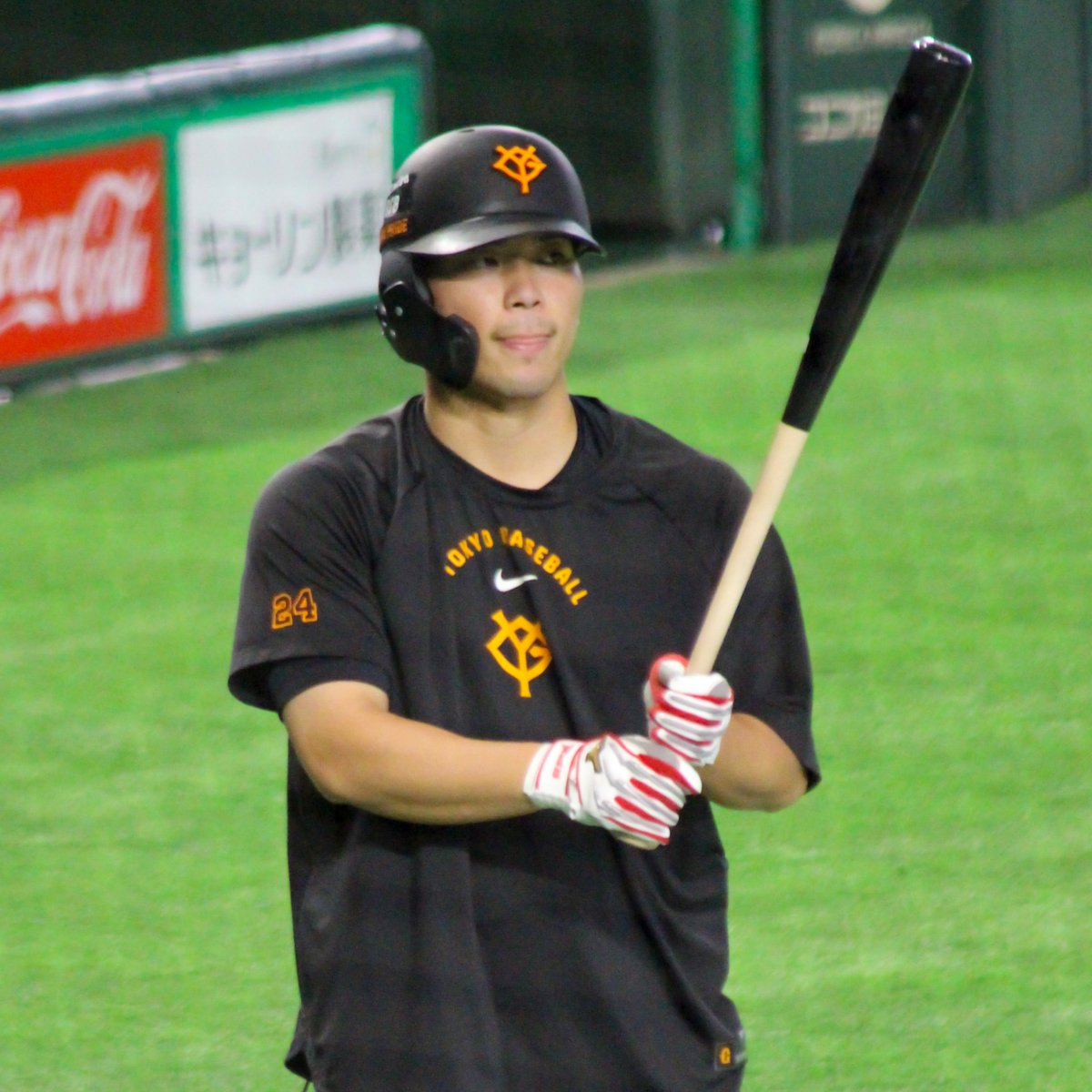 everyday_muchu's tweet photo. ⭐️2026.10.10⭐️練習見学(っ•ω• )三
ぜんぶかっこいいけど特にお気に入りなのは2枚目のおくちです😻💕
#大城卓三 https://t.co/EcgpnMeYpn