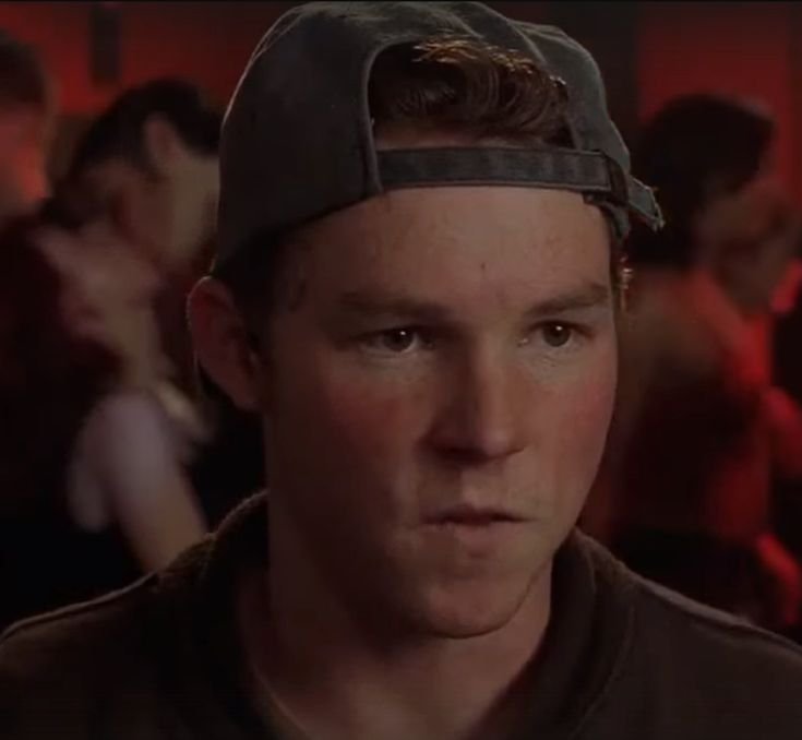 softforpope's tweet photo. forever thinking about Eddie Hicks🥺 https://t.co/8s3b0ZyjQO