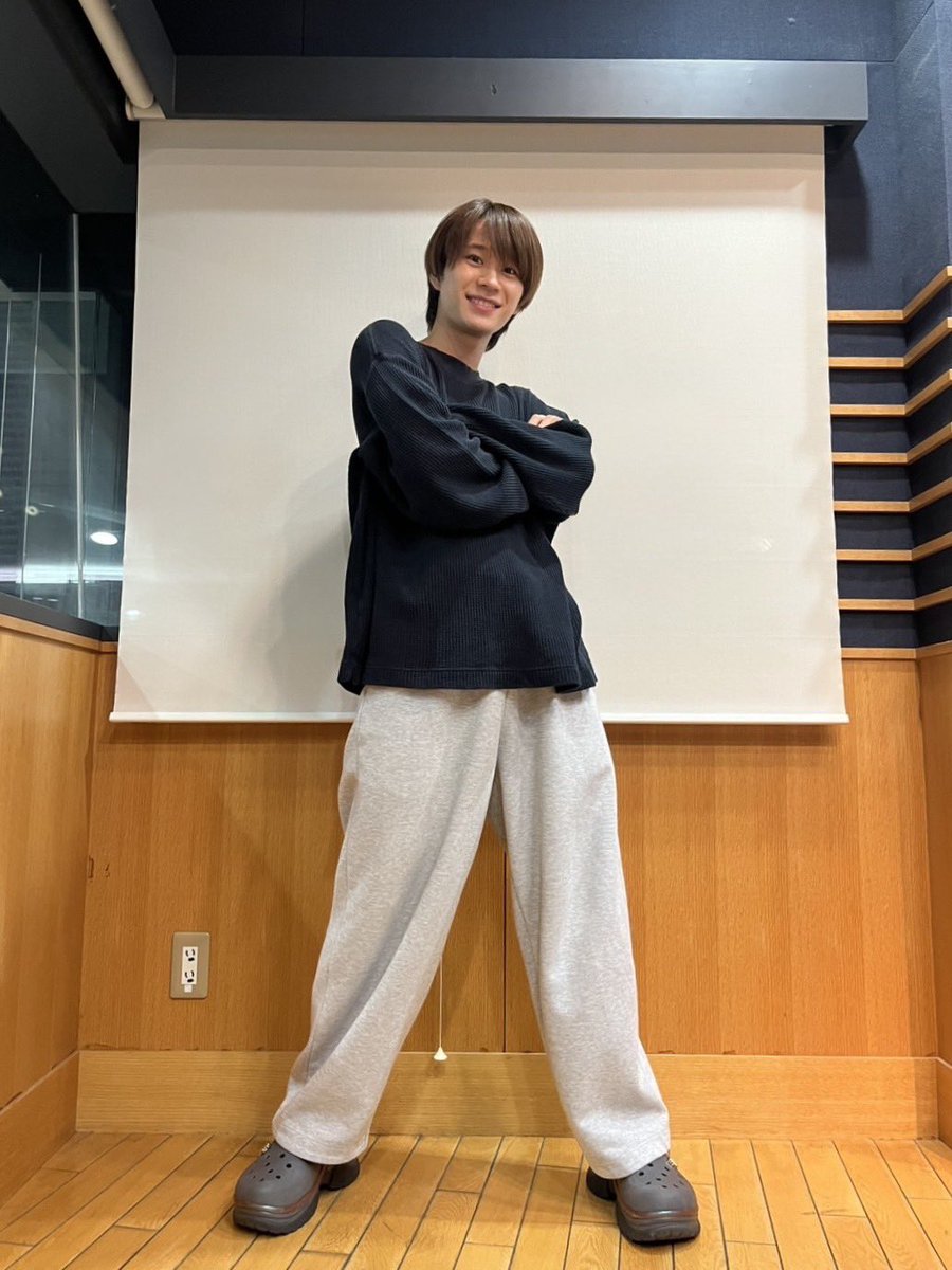 baribarisound's tweet photo. 10月13日(火) #カンバリ⚡️

こんバリ〜18:30〜19:00までは 
#嶋﨑斗亜  がお送りしています

✉️テーマ『超プチ特技！』

#関西ジュニア
#FM大阪 https://t.co/p8iUmGyXIi