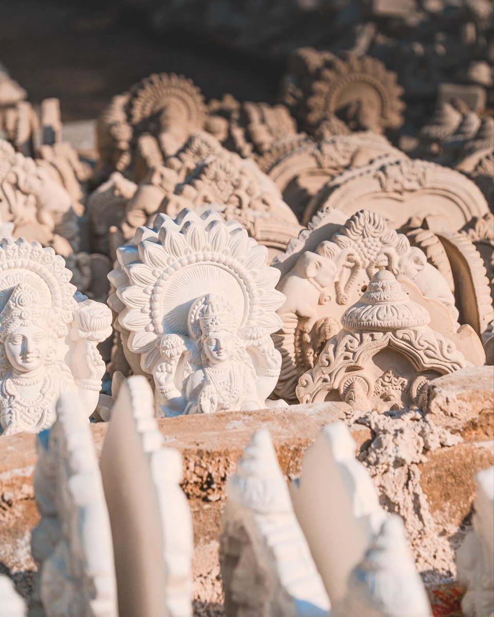 IrisloveF's tweet photo. Where craftsmanship meets tradition. Each sculpture is shaped with care, telling stories through stone. https://t.co/wdvOsQpz98