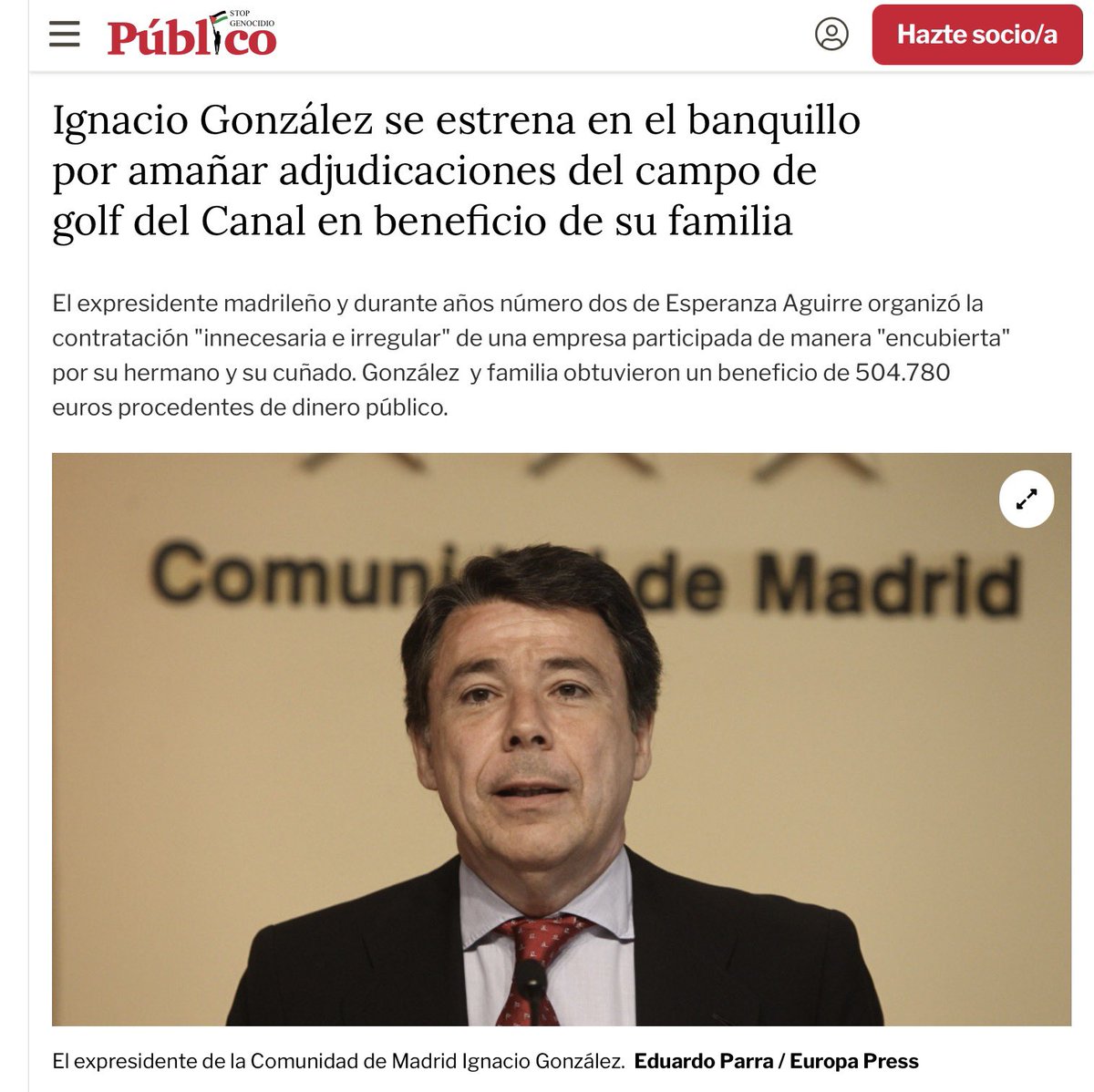 anluma99's tweet photo. ¿ Qué es lo que hace el Partido Popular cuando le toca administrar dinero público ?

Primero están las mordidas invisibles , a continuación están las mordidas pequeñas y discretas  y por último tenemos las macro mordidas fuera de talla. Esta parece ser que encaja en la última tipología:  su familia se habría llevado medio millón de euros. La Fiscalía pide para el señor González 6 años de prisión.