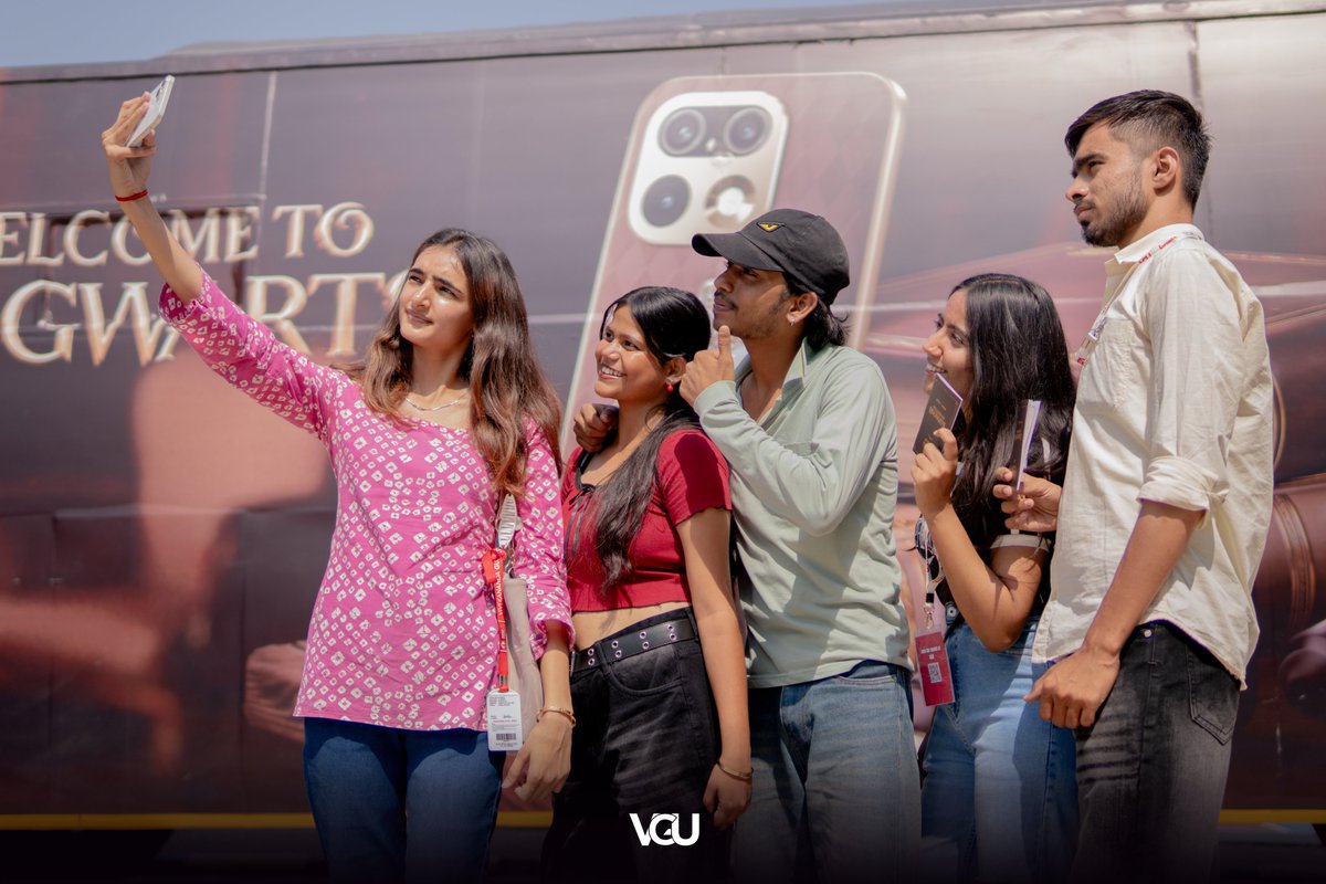 JaipurVgu's tweet photo. A little magic, a lot of tech!
VGU witnessed the launch of the realme 16 Pro 5G Harry Potter Edition, where the wizarding world meets the world of innovation.
#VGUJaipur #realme #HarryPotterEdition #realme16Pro5G #TechAtVGU https://t.co/fYmnwlCQTj