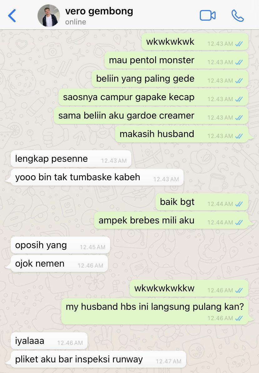 soraisuaraa's tweet photo. #versainz gini-gini aja daily chat pasangan sengklek https://t.co/2mFffPkYDj