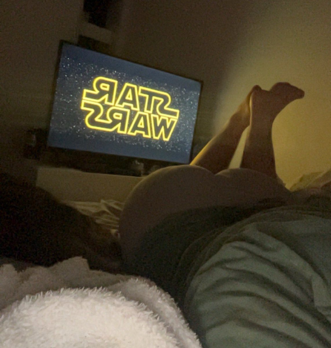bigfatassbooty's tweet photo. whos gonna let me suck their dick while we watch starwars 👀

 #gay #CHUDAİ #mlm #teen #ass #tight #virgin #bottom #porn https://t.co/8yHugOSCKH