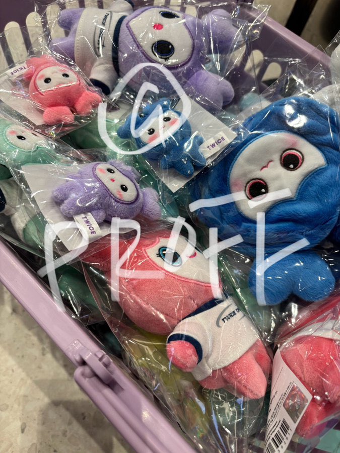 pendnmmmmveirin's tweet photo. 트와이스 11주년 서울 팝업 대리구매 댈구 양도
Sell twice jyp fans shop pop up store md
Help purchase proxy md merch
Wts offline event benefit pob doll

TWICE Character 'TDOONGZ' 트둥즈 팬즈��

✅original price+0.2each

Need to pay first⭕️
Kr ac/wise/alipay⭕️
Bulk possible⭕️ https://t.co/VaTT3FVQGJ