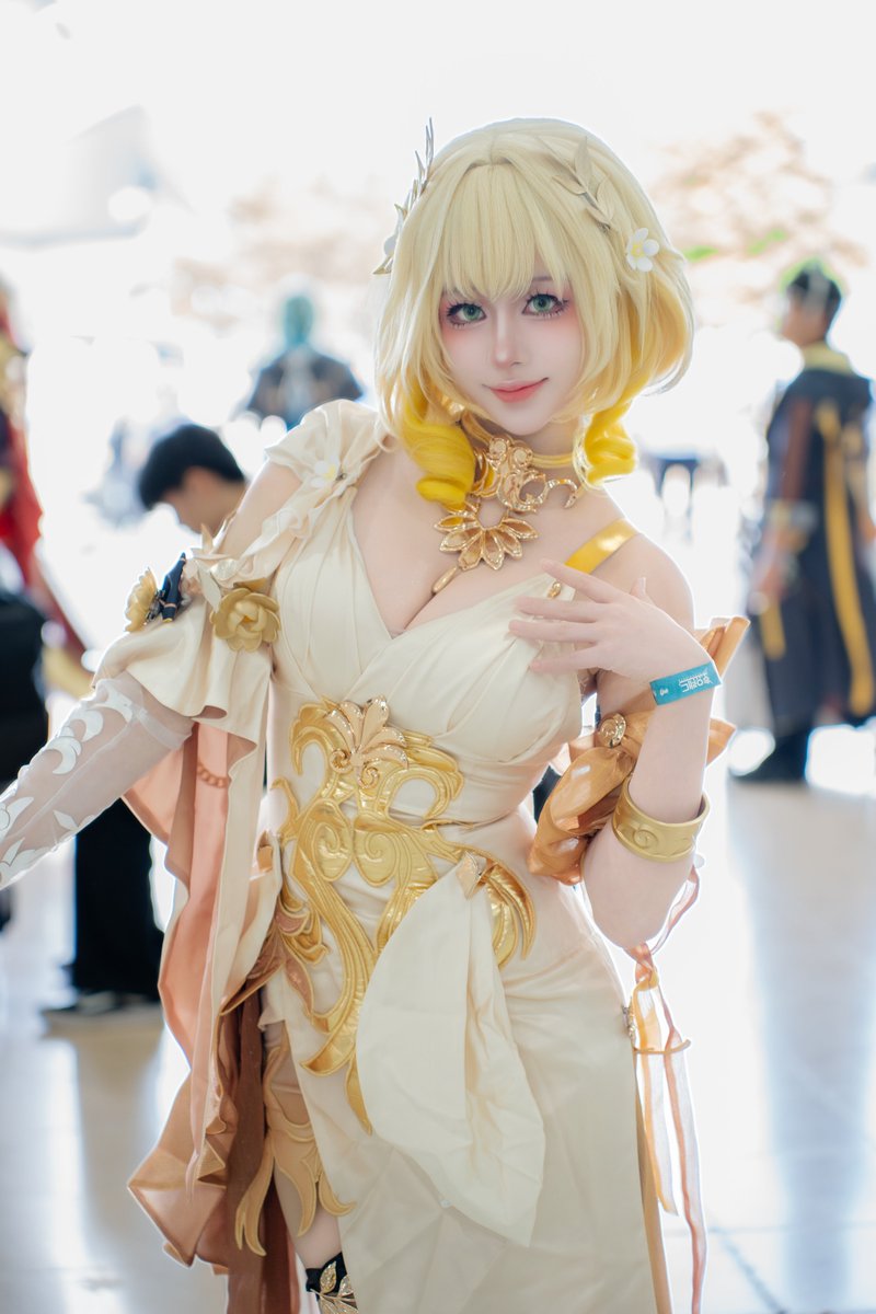 photoby_paw's tweet photo. 2026 호요랜드

붕괴:스타레일 - 아글라이아 ( @jomi_cos_ )

#honkaistarrail #aglaea https://t.co/kvZw2P5Obx