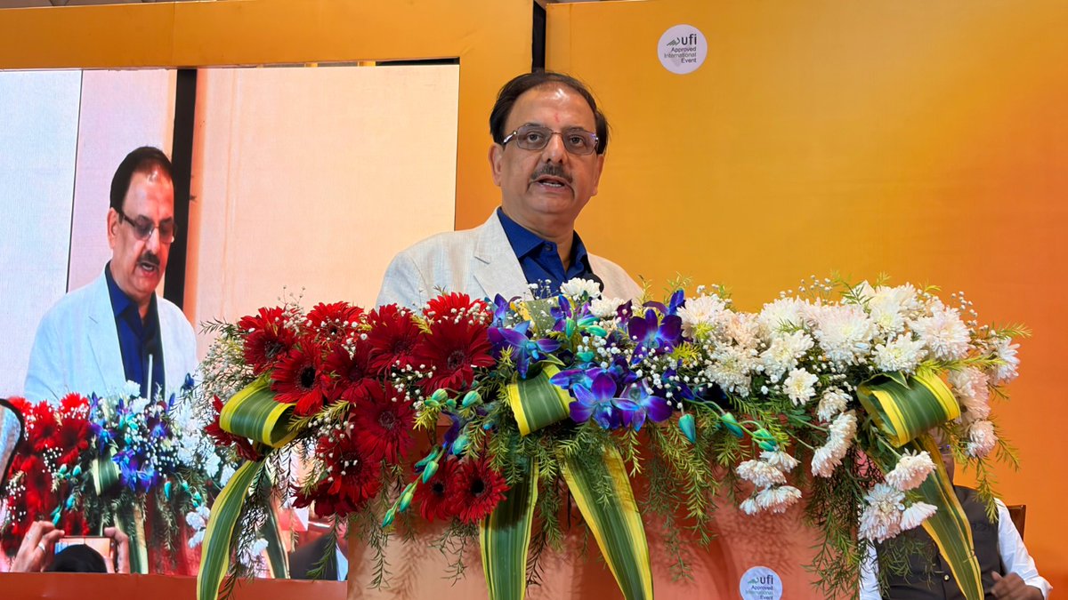 IndiaExpoCentre's tweet photo. Indian #craftsmanship takes centre stage at the 62nd #IHGF Delhi Fair - Autumn 2026
Inaugurated by Shri Giriraj Singh, Hon’ble Minister of Textiles, Government of India, at India Expo Centre &amp; Mart, #GreaterNoida, the fair celebrates India rich craftsmanship &amp; contemporary design https://t.co/r39eo7qf8K