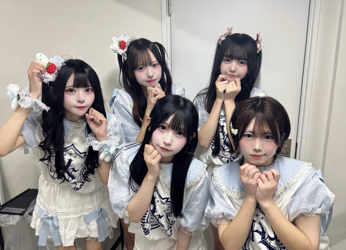 Heroineschool's tweet photo. 昨日は『AGE FES』ありがとうございました♡✨

トッパーを一緒に盛り上げてくれてありがとう〜っ！🔥
とっても嬉しかったです✨
これからも応援よろしくお願いします🫶🏻

#HEROINESSCHOOL
#ヒロインズスクール
#ヒロスク https://t.co/IS3r10xUwI