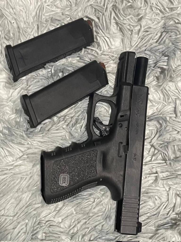 Okwn4f's tweet photo. #ปืนหลุดจำนำ กล็อก19 4,500บาท
#ปืนหลุดจำนำ #มือ2ตามสภาพ https://t.co/dU4CeQUgUx