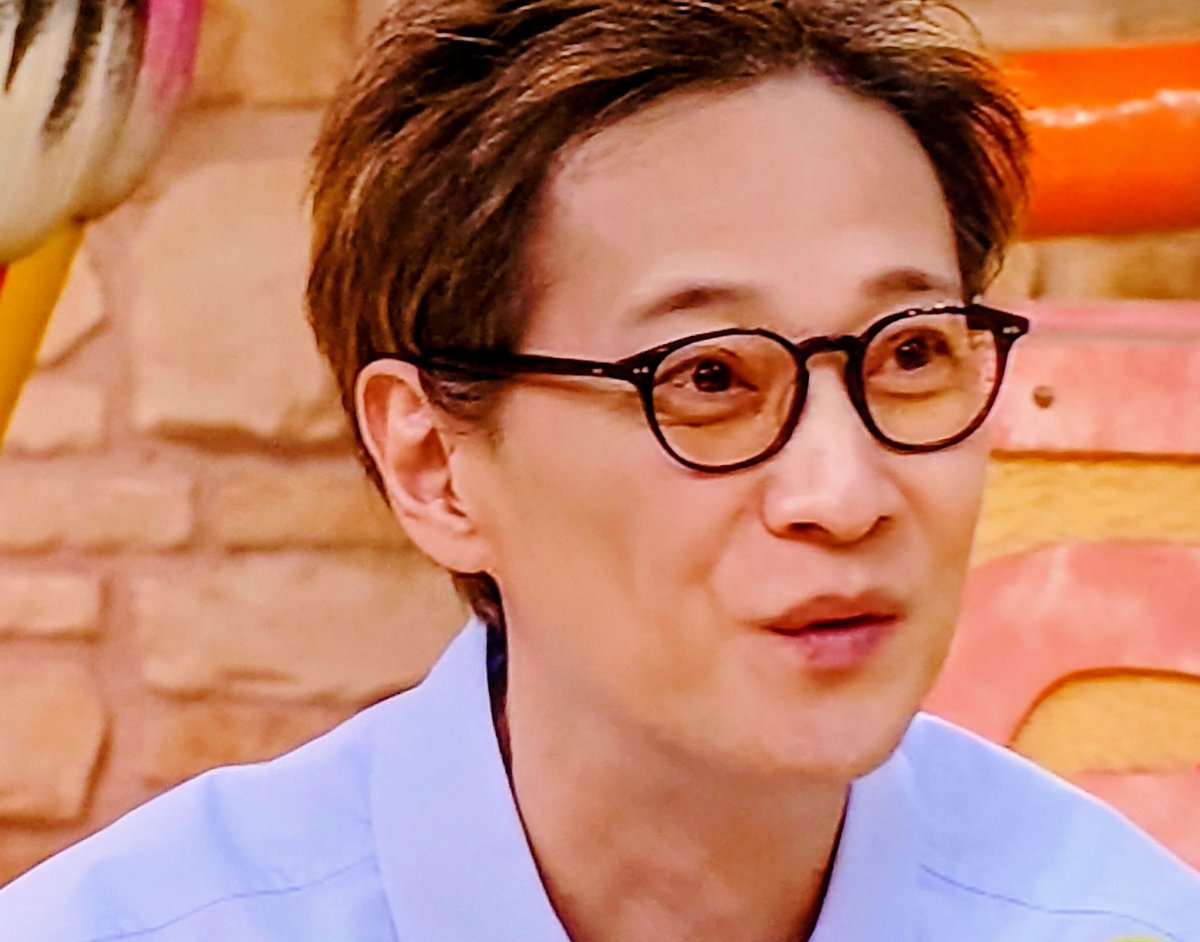 hirochan_5SMAP's tweet photo. 火曜日だから仰天ちゃんの中居君を💙少し痩せてる頃
笑ってる顔見るとちょっと安心したりして   いつも皆に元気をくれる中居君が大好きです💙
 #中居正広 https://t.co/Mv0GZMHftB