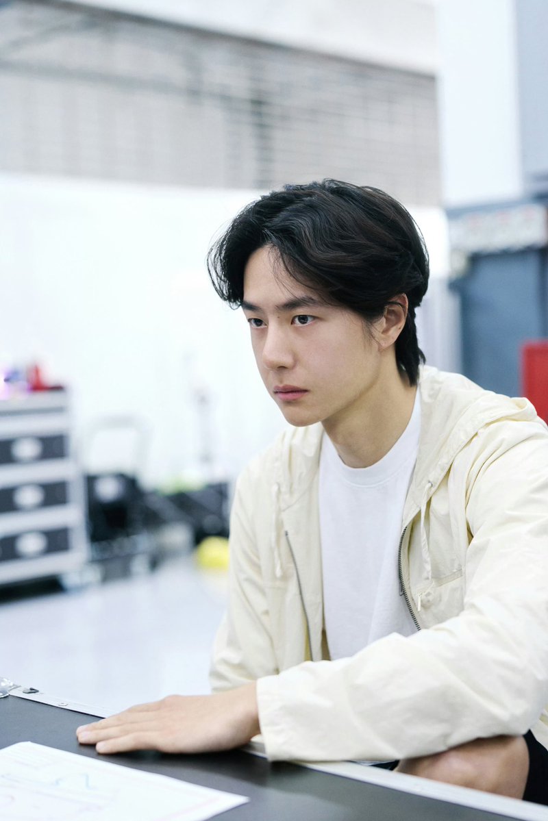 jerjes00's tweet photo. เชรดเข้ เชรดโด่วววว 😭😭😭 พี่นักแข่งโคตรน่ารัก ดูเขายิ้มสิ ละอี้ป๋อใส่เสื้อขาว ยิ่งดูวัสดุแฟนหนุ่มเข้าไปใหญ่ ㅠ ㅡ ㅠ https://t.co/kdIWPh3YpE