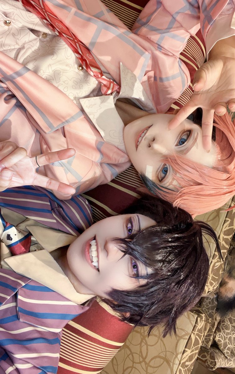 ReSuMNor_cos's tweet photo. cos  ksksｺﾝﾋﾞで2周年併せしてました!!

大念願衣装やっと出せて嬉しかった〜❣️❣️本当にありがとう😭💕
今度こそは4人揃えて撮影いきたい✨️

#CPラヴィーナ姫路 https://t.co/Um1PG2Q1Hn