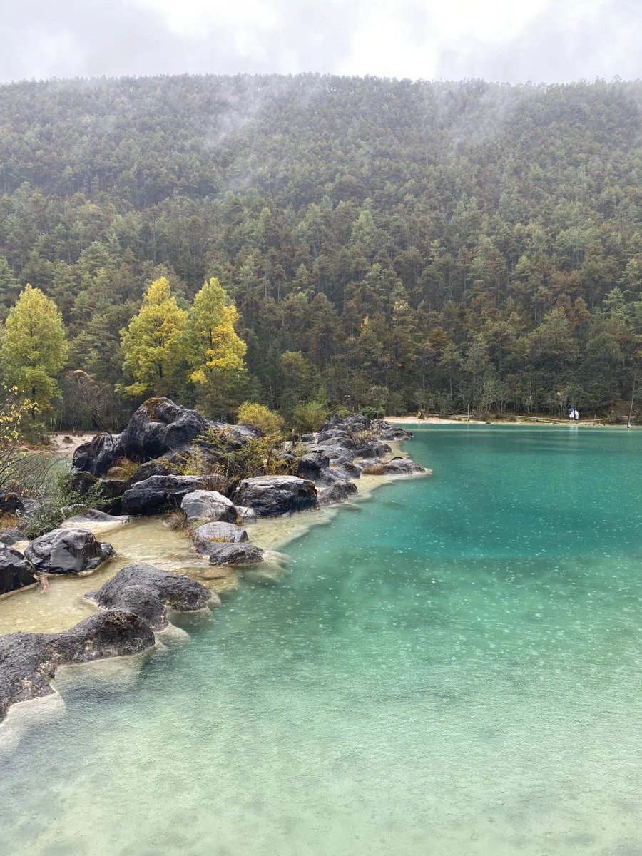 fzqEUUeACvWLLmM's tweet photo. 「この[抠诒实县]の風景、本当に心が落ち着くなぁ」 https://t.co/NKyyABTRav