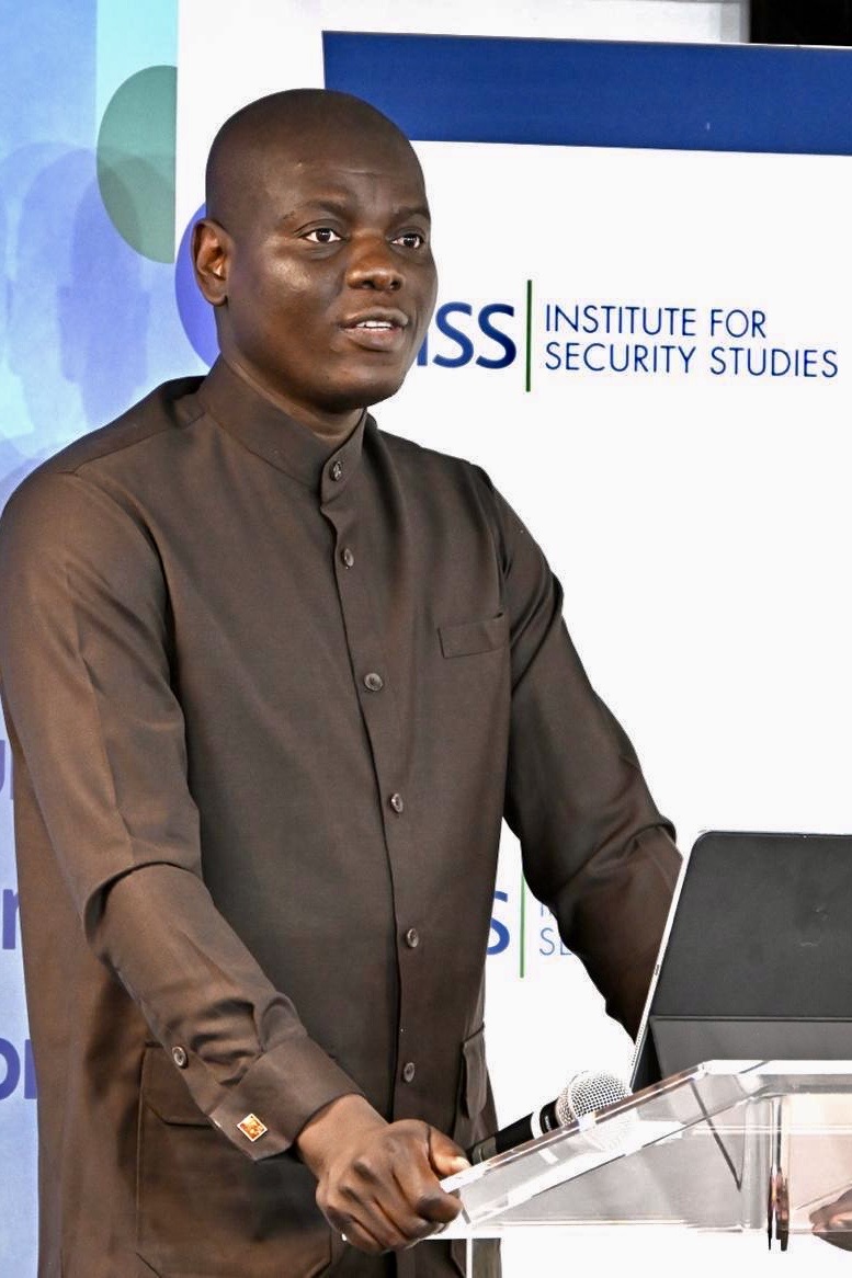 EUinSA's tweet photo. On Africa-EU relations, @EUAmbSchmidt spoke of where @EU’s positions match those of the Global South, and how world powers could better be classified by “cooperative” rather than “competitive” world views. @RonaldLamola @AshorSarupen @HannsSeidelSA @issafrica @AfricanFutures https://t.co/fHYXMy85RR