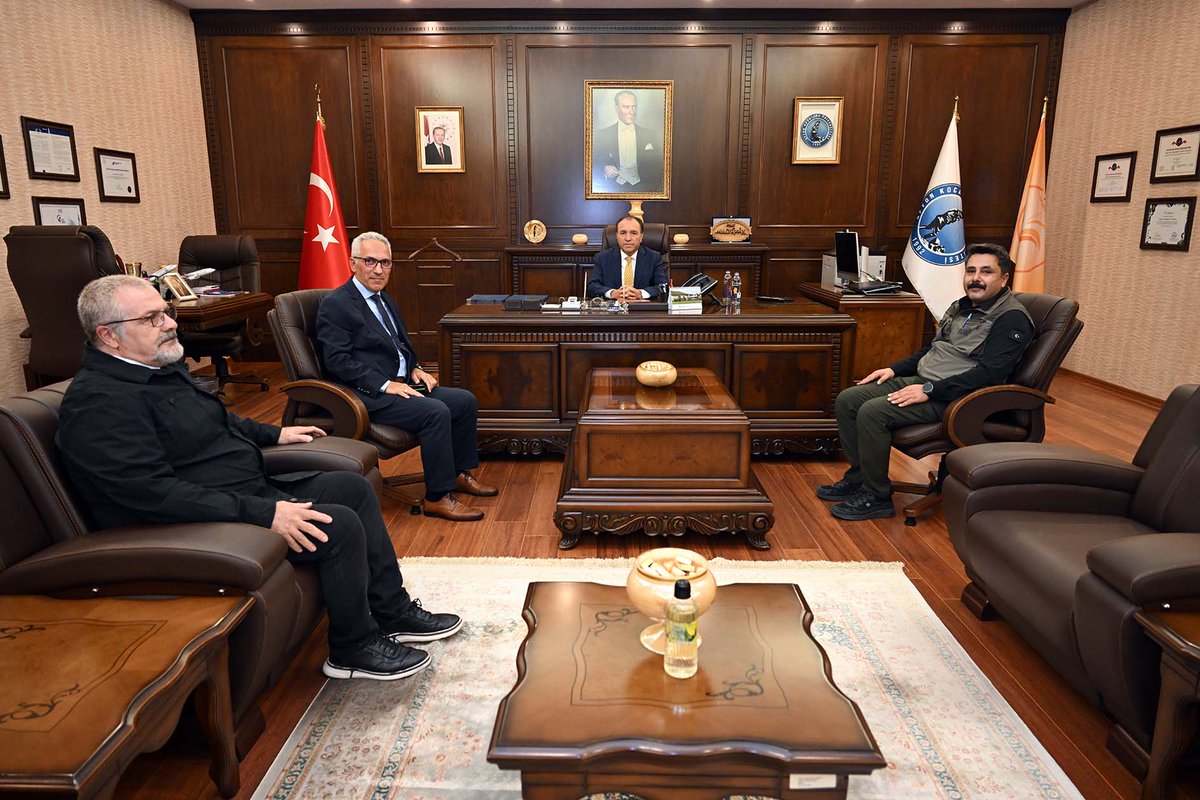 kocatepeuniv's tweet photo. AKÜ ile DKMP 5. Bölge Müdürlüğü Arasında Biyoçeşitlilik İzleme Protokolü İmzalandı.
Haberin devamı için...⬇️

https://t.co/cfGvvjTUTB

@karakas1969
#AfyonKocatepeÜniversitesi https://t.co/5ErWDGSA71