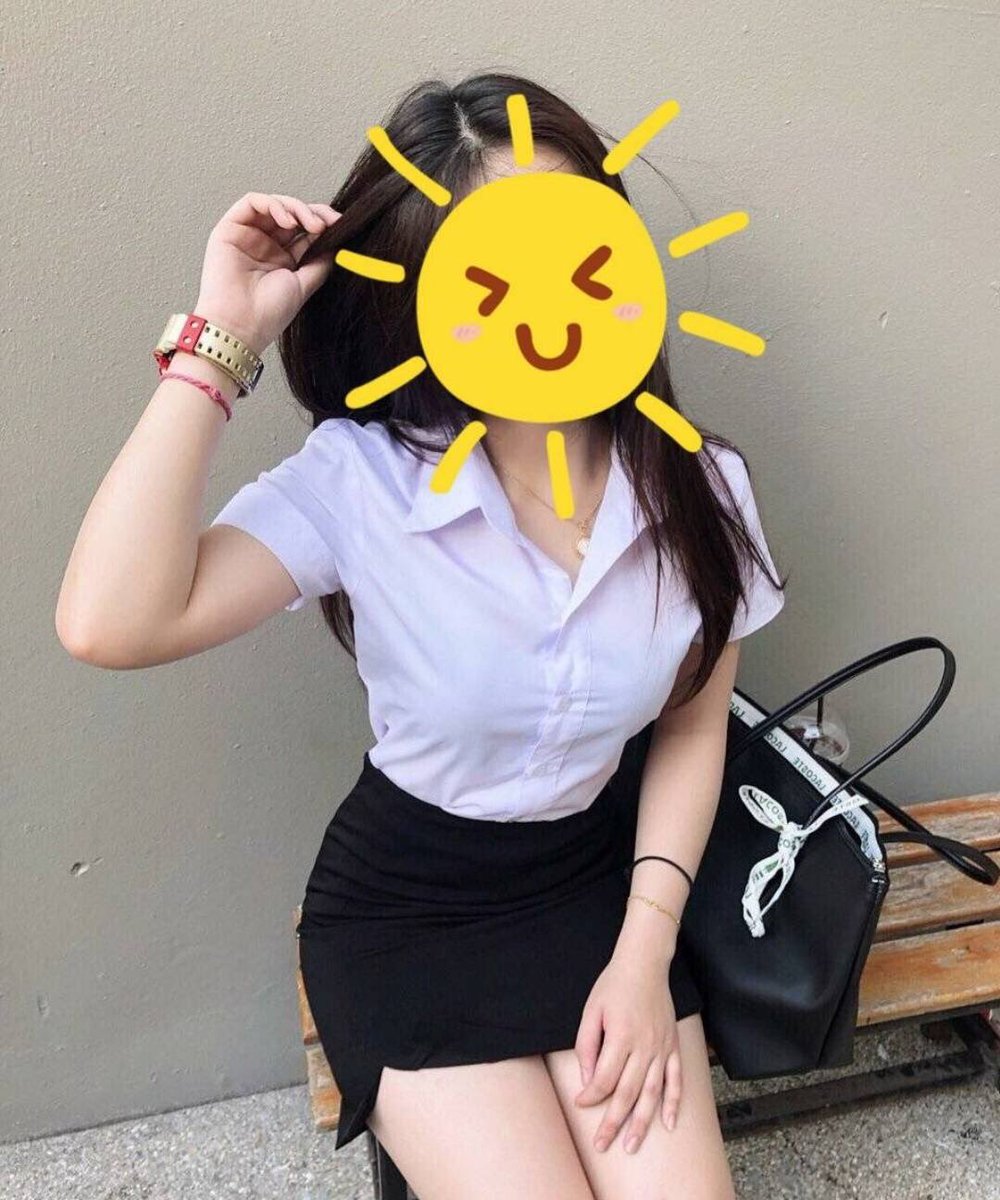 FerneSefcheck's tweet photo. 😊 🌷 ตัวนี้เป็นอีกตัวที่หยิบมาใช้บ่อยช่วงนี้ เพราะเนื้อครีมใช้ง่ายและกระจายบนผิวได้ดี
ทาแล้วให้ความรู้สึกผิวดูนุ่มและชุ่มชื้นขึ้นแบบพอดี ๆ แต่งหน้าต่อก็ไม่รู้สึกยุ่งยาก 🔓🦋🦋

🆔 minny223

#รับงานบางวัว🦄🦄🦄
#รับงานบางปะกง🦄🦄 https://t.co/UyU6CEJJfy