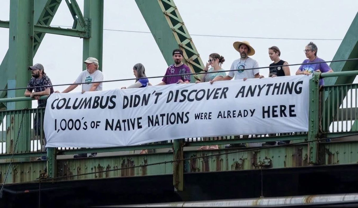 abt_lazaropena's tweet photo. "COLÓN NO DESCUBRIÓ NADA
MILES DE NACIONES NATIVAS YA ESTABAN AQUÍ"

📍Oswego, Nueva York 🇺🇲 https://t.co/hlL5w3Vgbu
