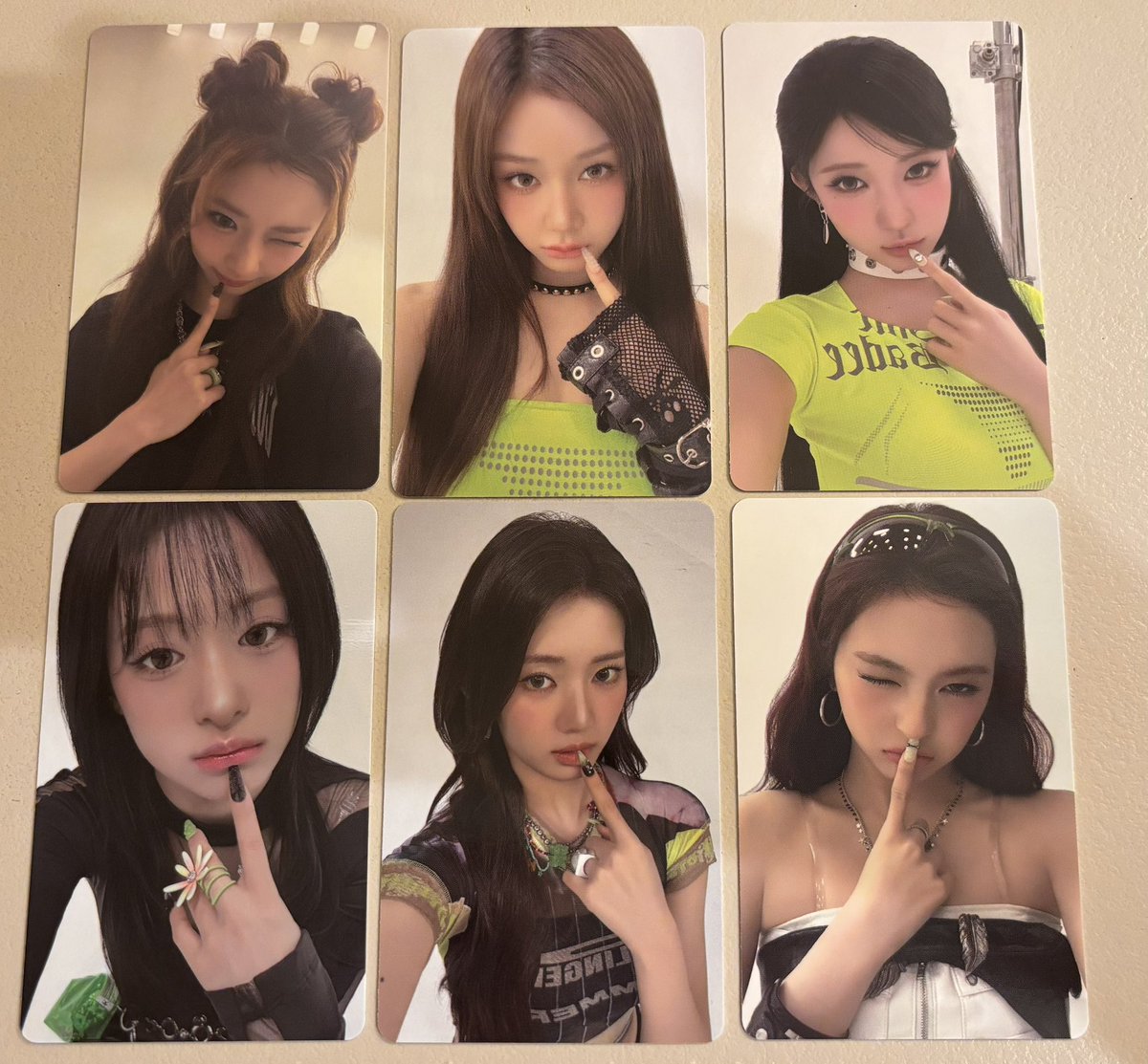 pendnmmmmveirin's tweet photo. 베이비몬스터 앨범부스 대리구매 댈구 양도
Sell baby monster BM md
Help purchase BABYMONSTER
Wts poca sealed album concert
Benefit unopened 베몬 서울콘

BABYMONSTER 춤 CHOOM SEOUL

✅offline album booth pob set:5.0
All 2set 12pic:9.0

Need to pay first
Kr bank/wise/alipay⭕️
Bulk⭕️ https://t.co/WAaTX07BQH