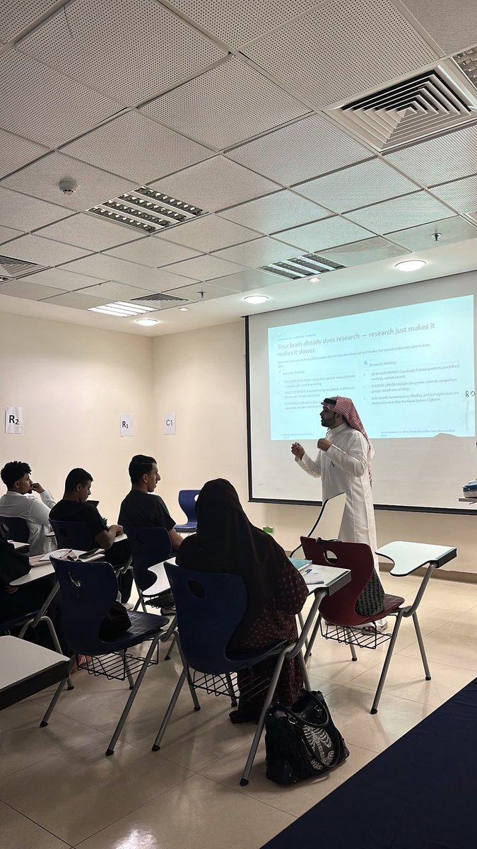 BeyondResearch2's tweet photo. And that’s a wrap on Session 1 of Beyond Research’s second edition! 🔬✨

From an idea to a research question, our journey has officially begun. Special thanks to Dr. Abdullah Al-Hamid for an insightful session!

See you at the next session! 🚀 https://t.co/19akW3xprI