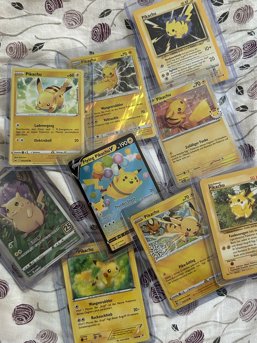 poke_loot1's tweet photo. PIKACHU GIVEAWAY! 🔥 🔥 🔥 

5 lucky winners. One big Pikachu celebration

I'm giving 5 lucky Pokémon fans a chance to win some Pikachu love.

Follow me
Repost, Like this post
Comment your favorite Pikachu card.

Let's spread some Pokémon love.

Good luck, everyone. https://t.co/nnkiARN0uD