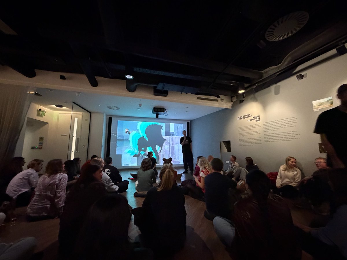 sofractures's tweet photo. The beautiful thing about this project is that everyone is a participant and collaborator. The visuals, music and experience are built from your memories and experiences.

We are making this together x https://t.co/2bsS5FWDuq