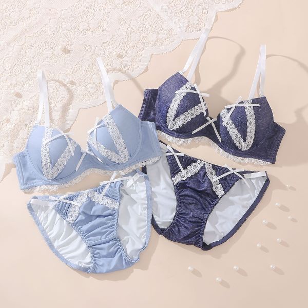 koharulingerie's tweet photo. 【petit marie】デニム風レース ブラショーツセット #ad

デニム風の生地に、レースと細いリボンを合わせたカジュアルかわいいデザイン🎀
アンダーには透け感のあるレースがのぞいて、ショーツにもおそろいのリボンつきです🩵

https://t.co/kKxEhzYNuy https://t.co/8FILVIV6J5