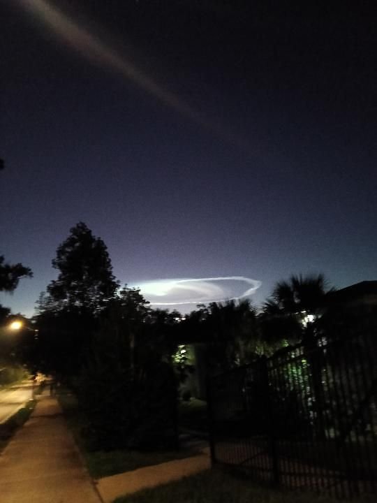 Sh0gunX6's tweet photo. Yo @Caspersight saw this while taking out the garbage...cern is up to no good, woke up two times in 2 different realities the same morning this shows up https://t.co/fzDVDBOEuf