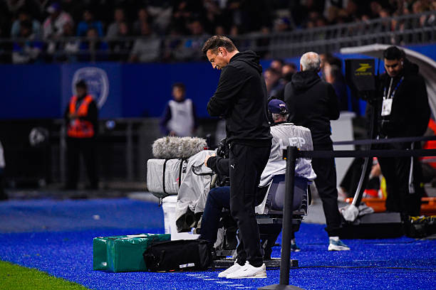 _BleuEtBlanc_'s tweet photo. Qu'est-ce qu'on peut espérer... ?
Après une nouvelle défaite face à un OM en grande difficulté, les hommes de Stéphane Dumont s'inclinent une nouvelle fois. (0-2)
Une défaite qui assombrit encore un peu plus les perspectives troyennes. ⬇️
#ESTAC #ESTACOM #Troyes #Ligue1 https://t.co/SZ5BZA2EJM