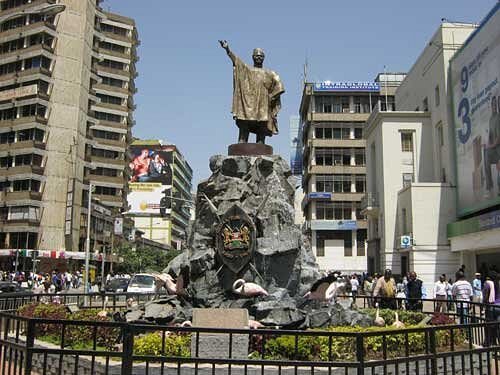 Bettlimo1's tweet photo. Kenya Historical monuments Vs U.S historical monuments https://t.co/27gdU4BHPi