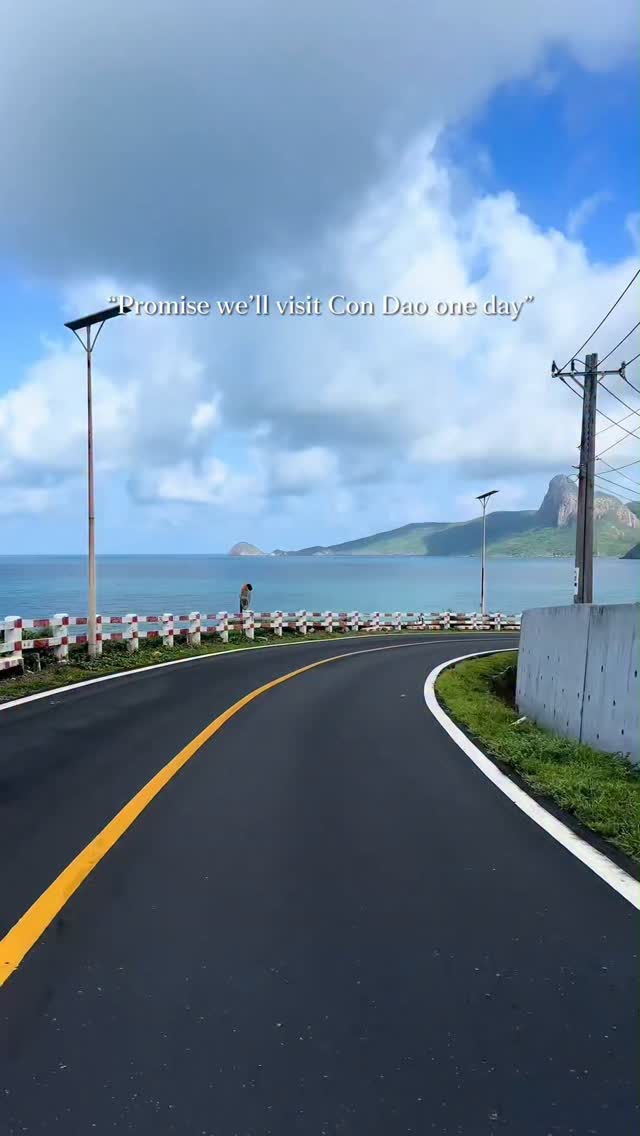 aldairgar's tweet photo. Comment “GUIDE” for a FREE Con Dao itinerary + travel consultation. Discover beaches, viewpoints, historic sites, snorkeling, local seafood, and beautiful stays for your Vietnam adventure. https://t.co/rBtFXgTVk4