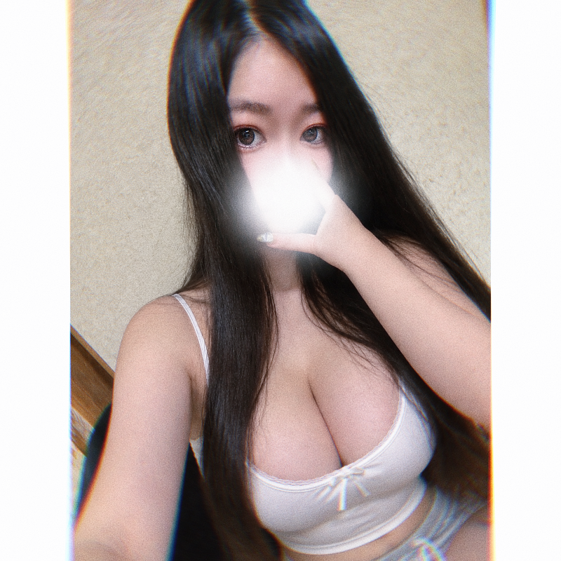 ynyn797716's tweet photo. 高雄有人在嗎？👀 

固定約 偶爾約都可以啦～  
不勉強 不囉嗦 
彼此有興趣 合得來就繼續認識 
或留言＋1 再來私訊聊聊呀❤
 
#高雄 #高雄交友 #認識新朋友 https://t.co/NAWSW8XChO