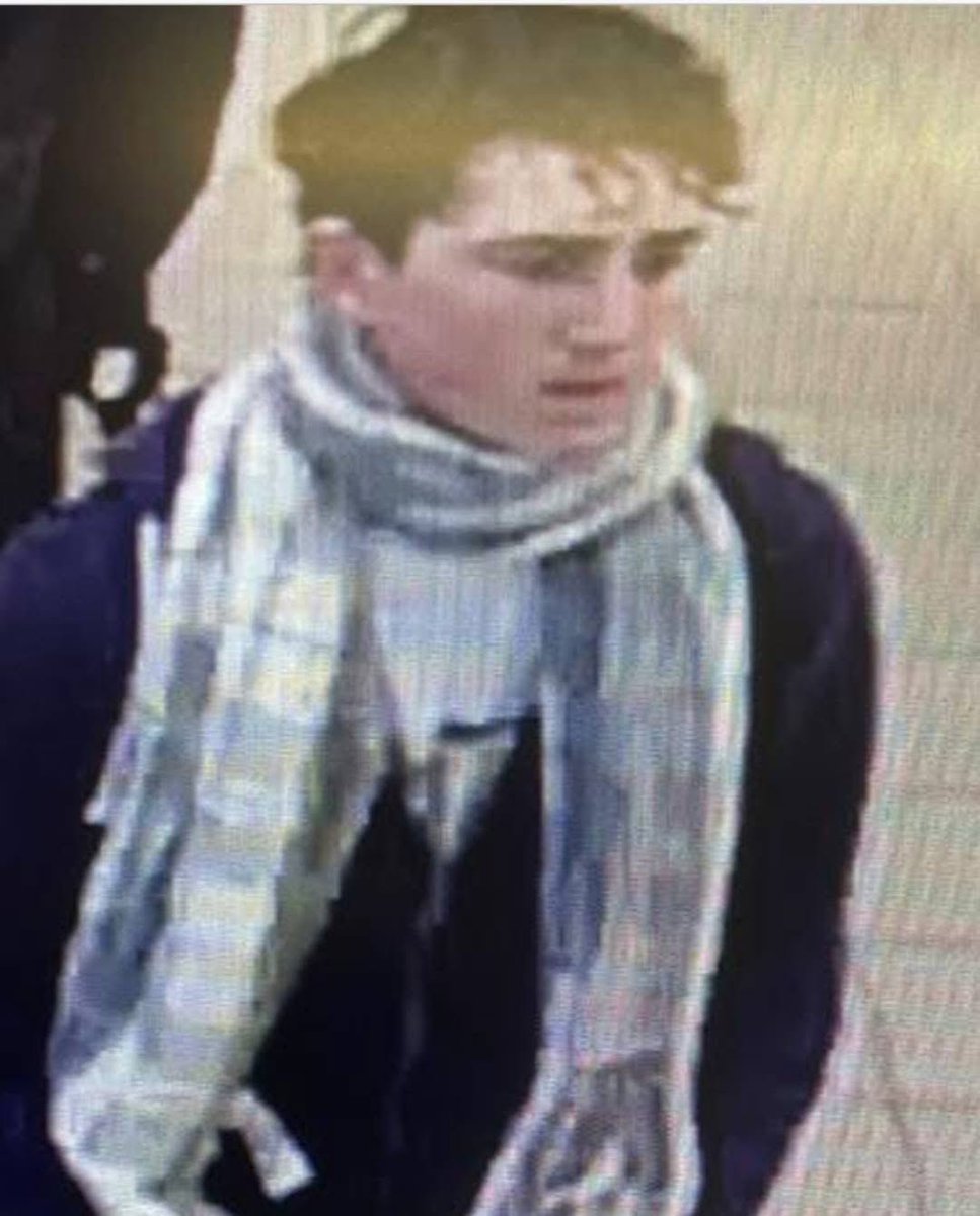 HeidiBachram's tweet photo. 🚨 @sussex_police are looking for this man after eggs were thrown at Jews in the centre of Brighton at 1:50pm on the 19th September. Please share widely and let’s find him!

He was outside Waterstones and then ran down West Street. Call 101 and quote serial 47260219336. https://t.co/l0vR3V63t7
