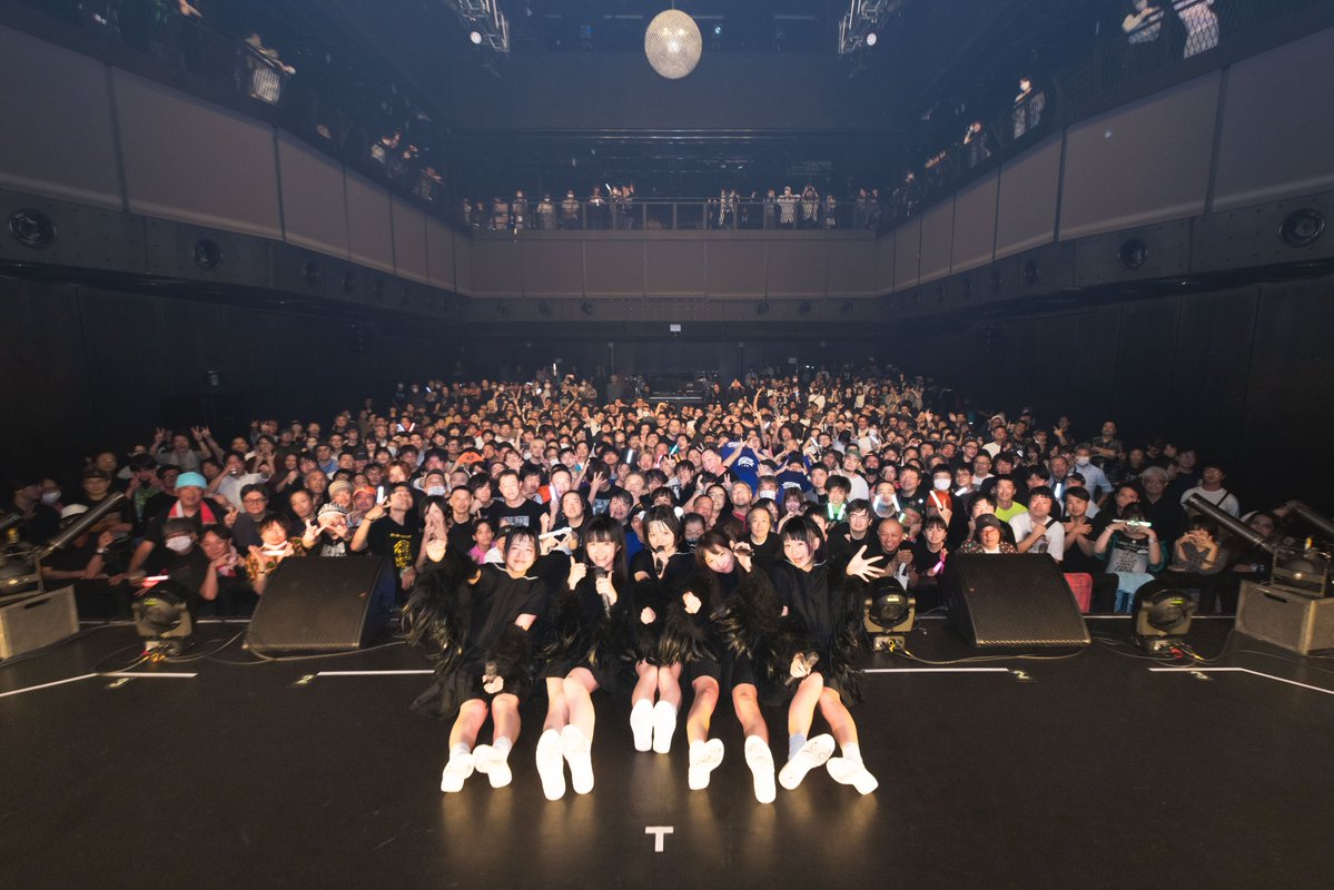 BRGHead's tweet photo. 『BELLRING GIRLS HEART NOIR TOUR 2026 FINAL』
NOIR TOUR 2026 COMPLETE!!
THANK YOU ALL!! 

来夏、フルアルバムリリース決定！
これからもベルハーをよろしくお願いします！

Photo by @Ike_Photo01

#ベルハー
#NOIRTOUR2026 https://t.co/9DhiCgiXIS