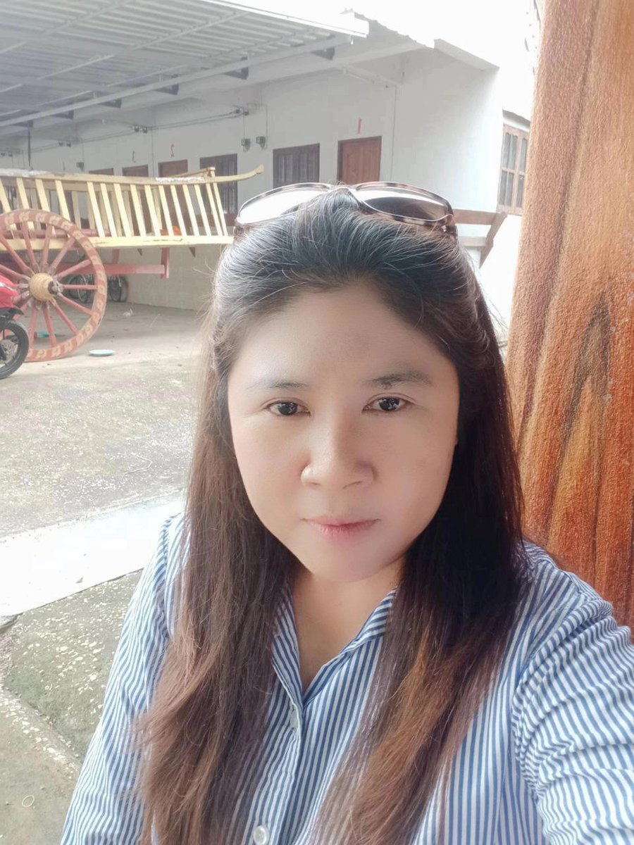 igrefp's tweet photo. husband. I am faithful to one partner only. I do not accept private video calls, and I do not offer any services.
​If you happen to see me in person, there is no need to greet me—let’s just keep our connection within this application. I hope everyone understands." https://t.co/iHxyVSaqzd