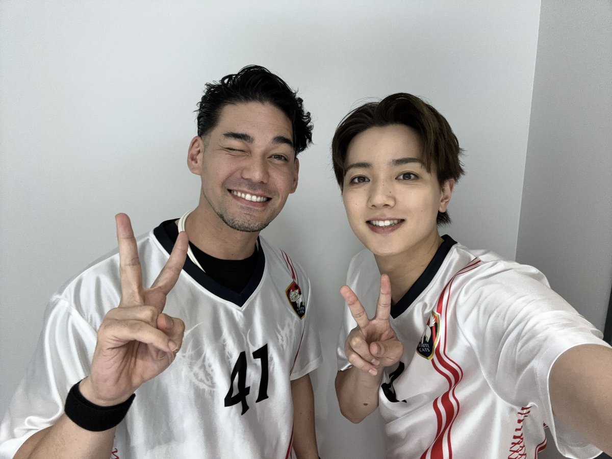 ichigo_shiota's tweet photo. 『ACTORS☆LEAGUE in Futsal 2026』
ありがとうございました‼️

結果は敗北となってしまいましたが
初の選手としての出場
最高でした✨️✨️✨️
楽しすぎました！！！

今度また機会をいただけるのなら
もっと皆さんと練習させていただいて
次は勝ちたいし、勝ちに貢献したいです‼️

貴重な思い出をありがとうございました☺️

沢山の応援ありがとうございました😊

フットサル最高⚽️

#アクターズリーグ⚽️