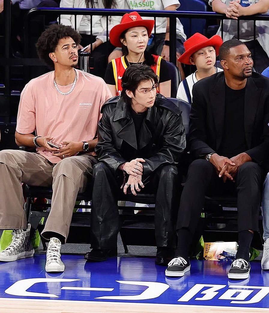 TharineePooH's tweet photo. Crazy af🏀

🔗 https://t.co/7fdcfmBS4u

1/3
IG : bright
BRIGHT NBA CHINA GAMES
#NBAChinaGames2026xBRIGHT
#NBAChinaGames2026
#sandslifestyle
#bbrightvc @bbrightvc https://t.co/jBIFM7w0ep
