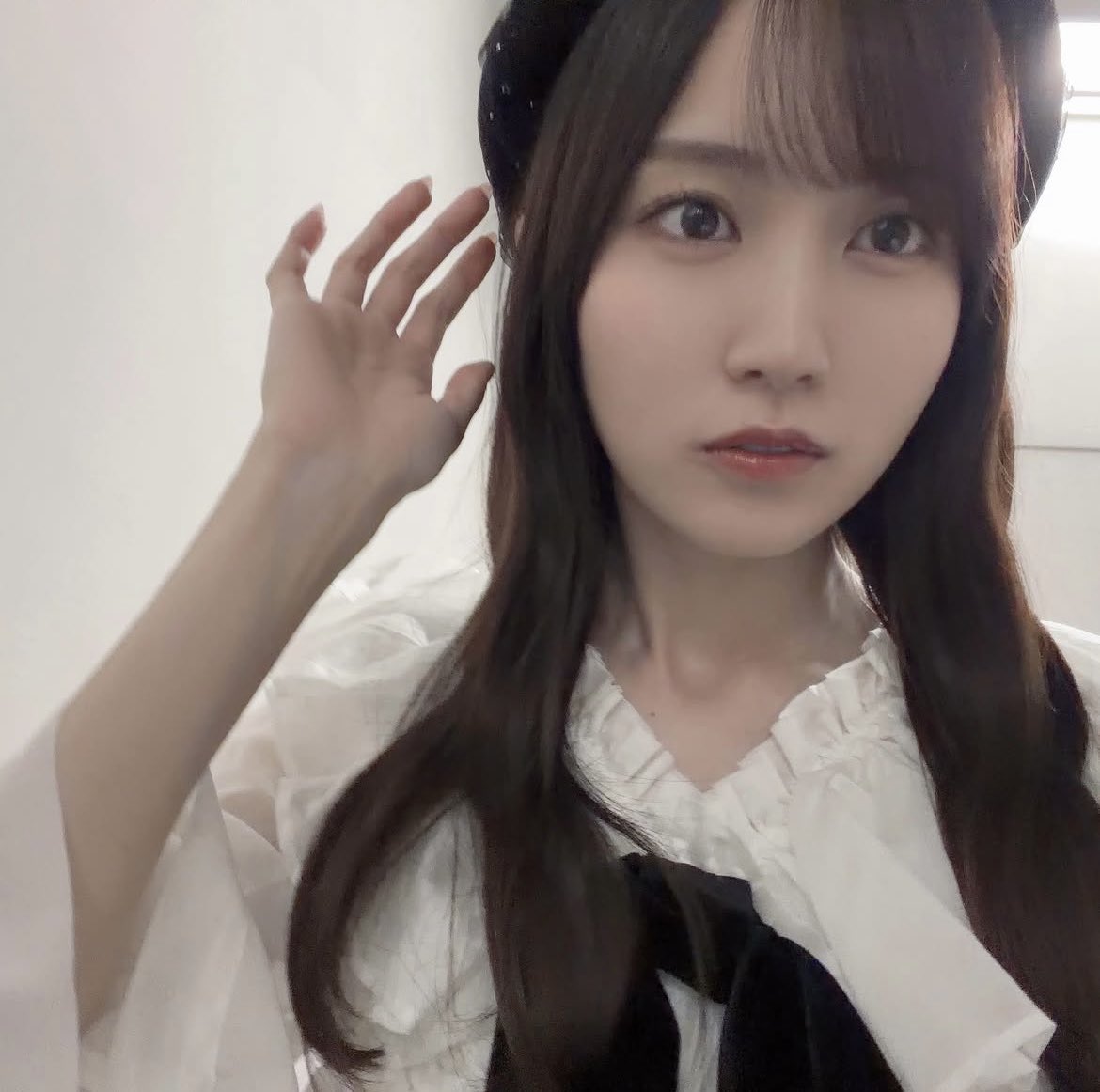n_k02t's tweet photo. ガーリーなお洋服着てる遥香ちゃん可愛すぎる
 #kakigram https://t.co/3f4L0XAPb2