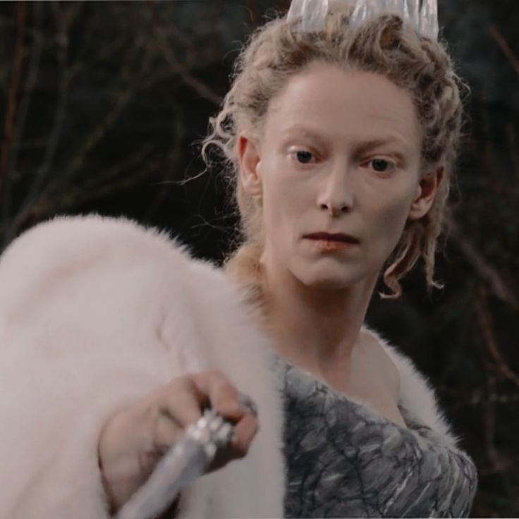 M__withane's tweet photo. i still remember i was so scared of her when i was little #notmywhitewitch https://t.co/FFfqjW6boW