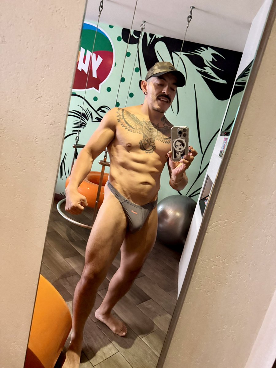latinboyvrgon's tweet photo. Let’s have some fun! https://t.co/VGkQqqffMI