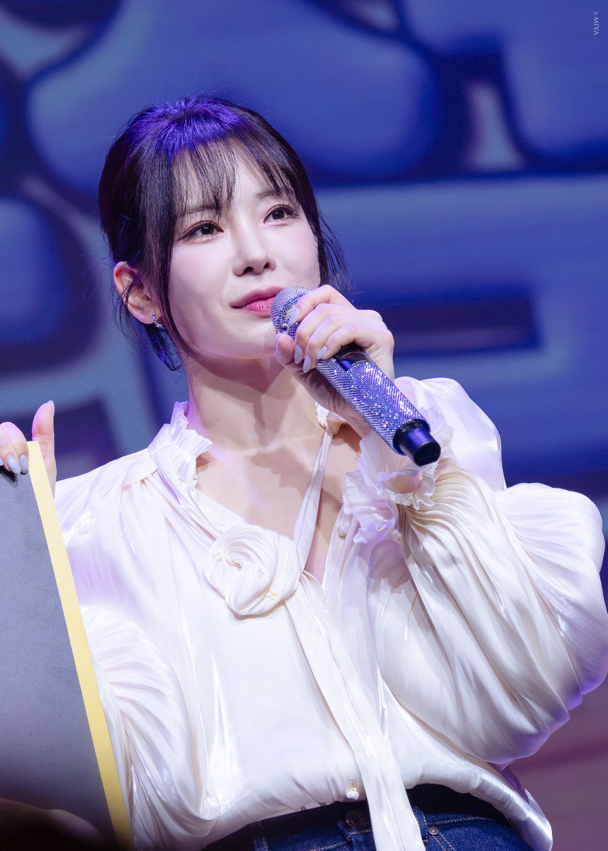 B_miya__'s tweet photo. 261012 <SUMMER LIKE U>
#정선아

B-anmeeting https://t.co/1G3hllFwMn