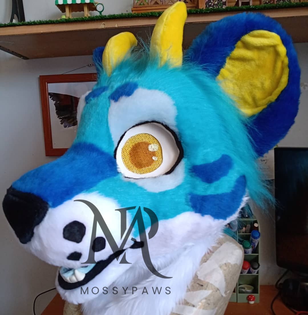 mossyfurpaws's tweet photo. commission open 
#fursuitmaker #fursuitmaking #fursuit #fursuitcommission #tigerfursuit #fursuit #furryfandom https://t.co/fGj5nQZgga