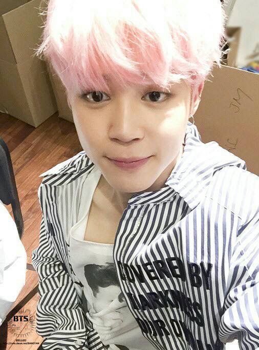 luvstickies's tweet photo. @mikrokoomi @hyyharchive7 why is he so prettyuggghh https://t.co/Tc2dSqCkW2