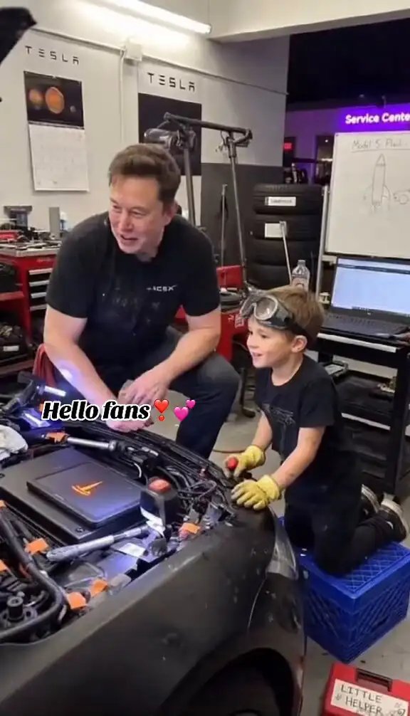 DodgeFatheree's tweet photo. “Elon Musk mindset 🚀❤️ I’ll raise my child to go further than me, and I pray for a wife who loves me for who I am, not my money. Real love, loyalty, growth, and forever. ❤️💍 Are you that woman? 👀💕”

Follow, like, reshare and comment. love you fans thanks love 
#elonmusk #fyp https://t.co/Q1fg61UYSz