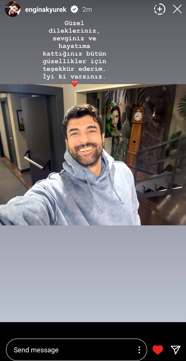 _denizsever's tweet photo. Engin Akyürek via IG stories:

“Güzel dilekleriniz, sevginiz ve hayatıma kattığınız bütün güzellikler için teşekkür ederim.
İyi ki varsınız.”❤️

Not: Ghosting'ten sonra işte böyle böyle gönlümüzü alıyor Karabatak👻

#EnginAkyürek 🤍 #AkyürekFarkı https://t.co/K8lNIbYCZ0