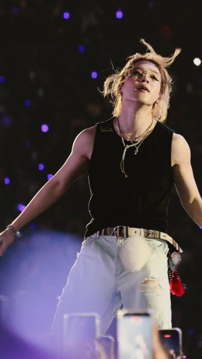 pinkcowqueen25's tweet photo. 20261010 Lima
Jimin 
love to catch his movement

#jimin #지민 #bts #방탄소년단 #lima https://t.co/avekRYKqEN