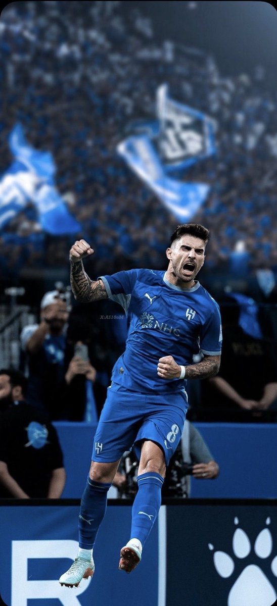 alishgg77's tweet photo. حتى المدح فيك يُعتبر ذم لأنه لا يكفيك يا روبن نيفيز 💙💙💙 https://t.co/xMg6n7vKH3
