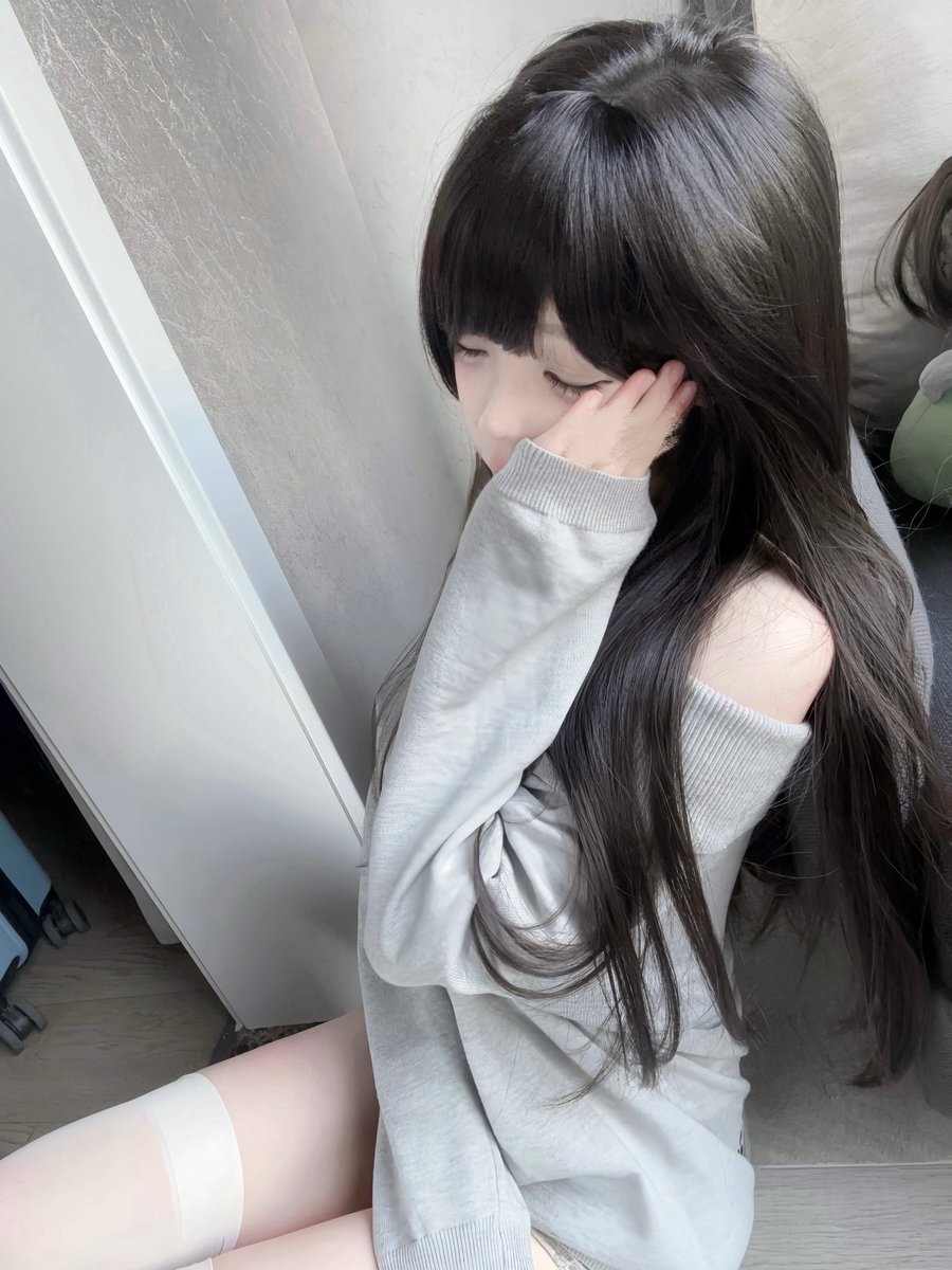Miozmum's tweet photo. 等等就删 https://t.co/XSm4mRKyRr