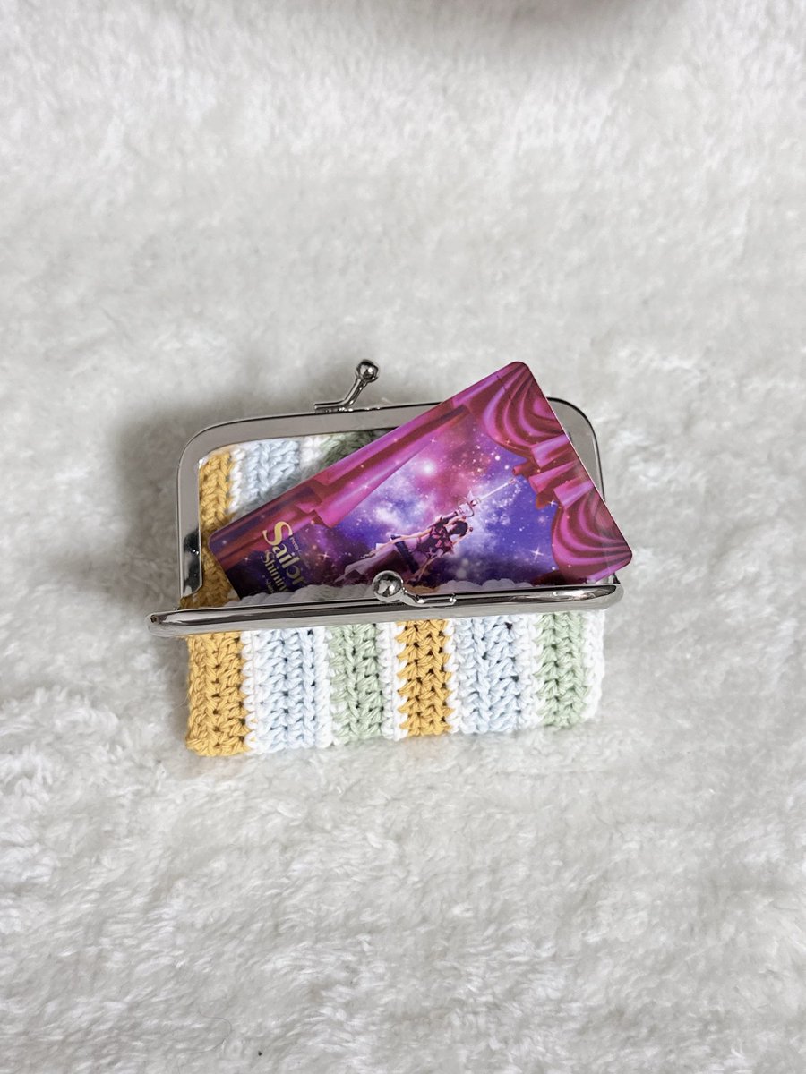 ponzuremonnn's tweet photo. 自分へのお仕事用に.｡.:*
#トロピカル
#ハンドメイド
#かぎ針編み
#がま口ポーチ https://t.co/eZfArXsJW2